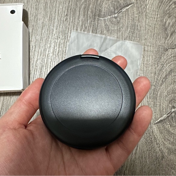 NIB DIOR Black Quilted Pocket Mirror Perfect Gift - Picture 6 of 7